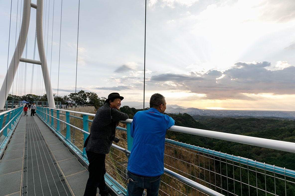 吊橋からの夕景