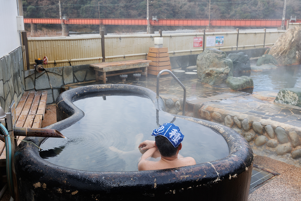 さまざまな温度の湯